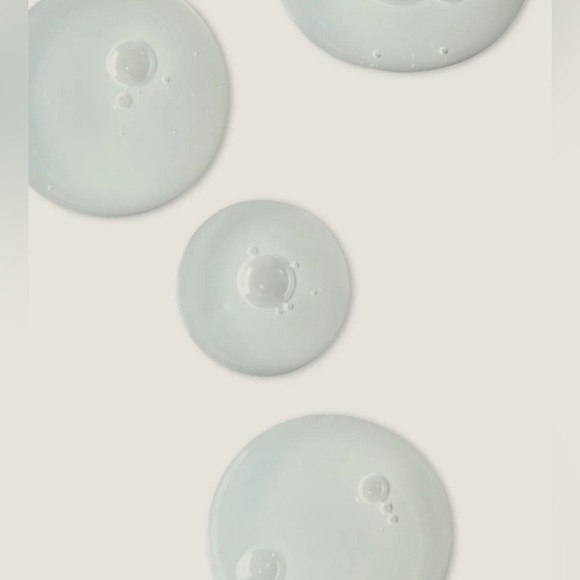 TWENTYNINE PALMS Cosmic Cypress Facial Cleanser
3.3 fl oz/98 mL | Salicylic acid - Picture 2 of 7